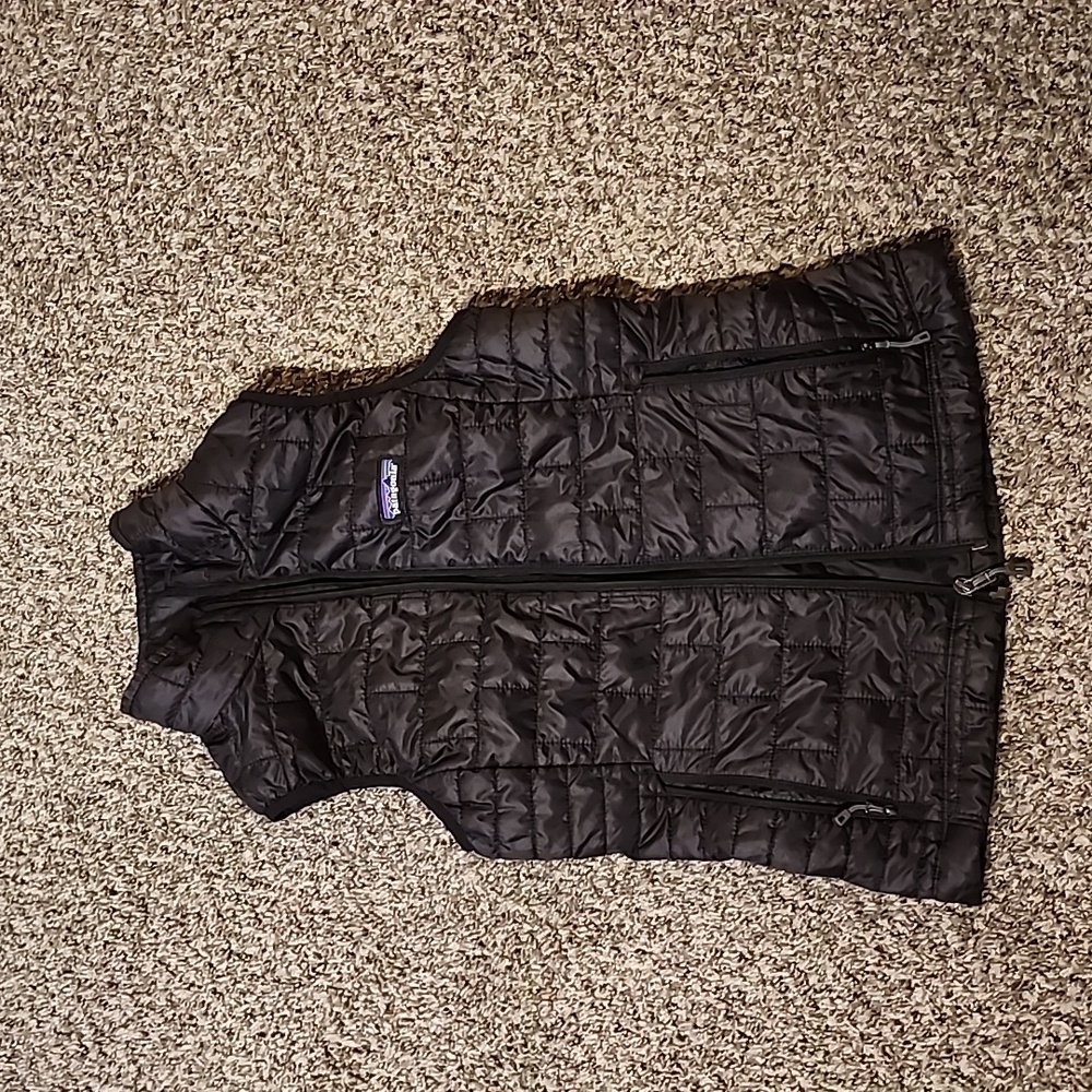XS Black Patagonia Women's Nano Puff Vest